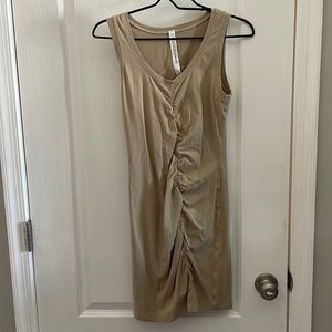 Lulu lemon form fitting dress